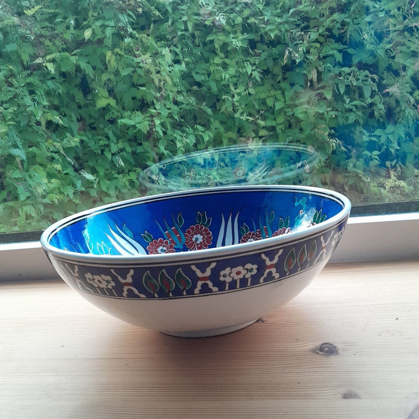 large iznik bowl, cobalt blue colour, Damascus style  floral design